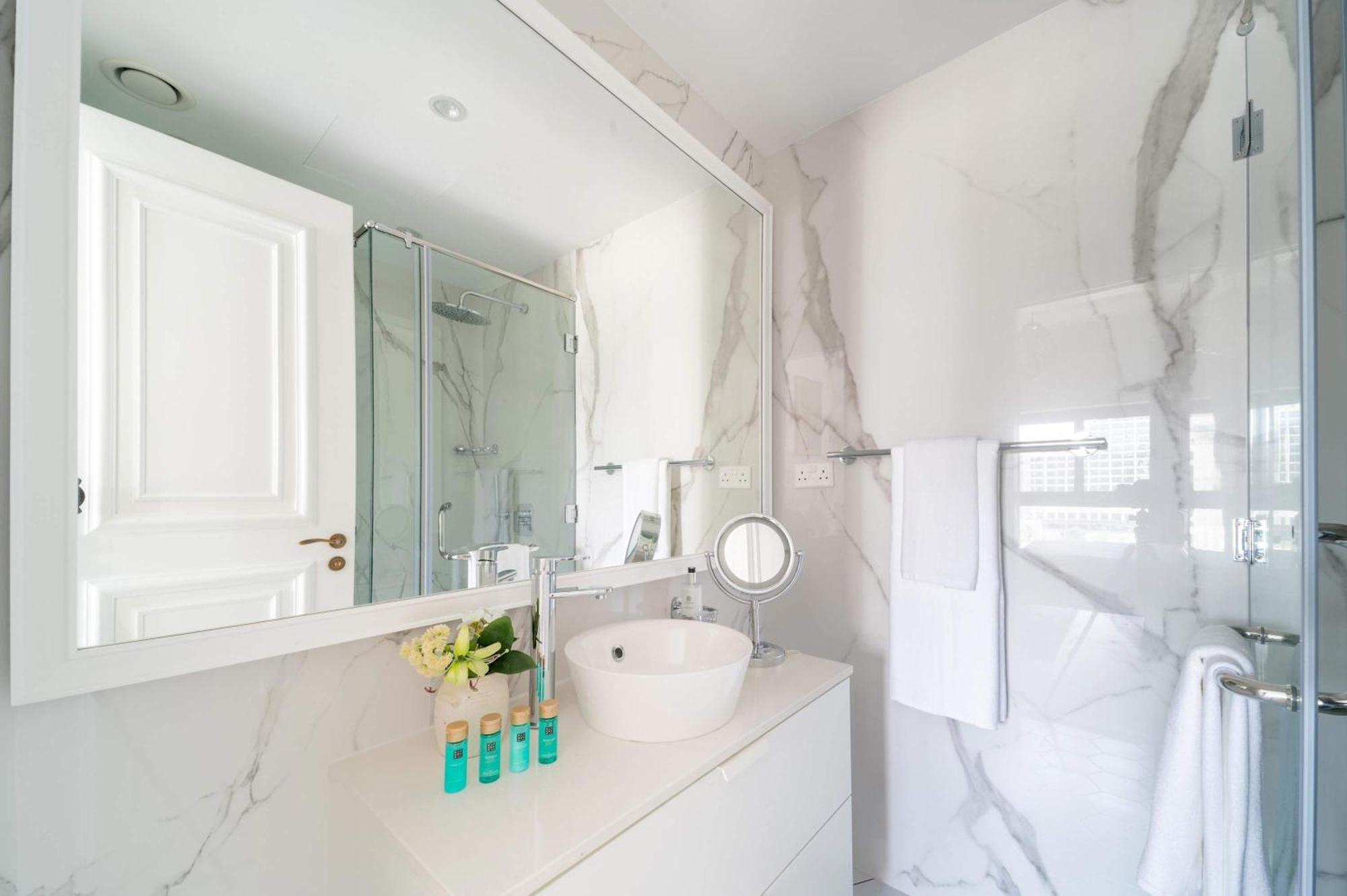 Frank Porter - Fairmont Residence South ดูไบ ภายนอก รูปภาพ